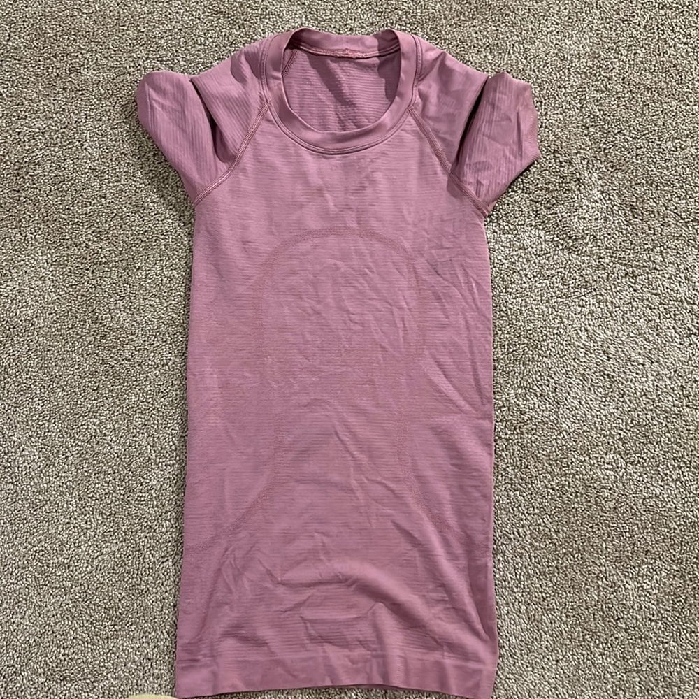 Lululemon Swiftly Tech